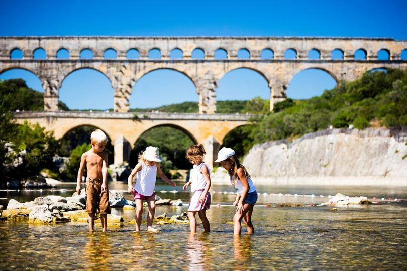 ור פון דו גאר Tente Safari Au Pont Du Gard מראה חיצוני תמונה